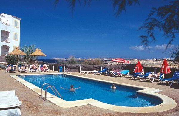 Holidays at Sol Ponent Apartments in Cala Blanca, Menorca