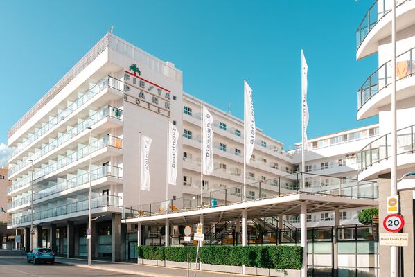 Holidays at Port Fiesta Park Hotel in Benidorm, Costa Blanca