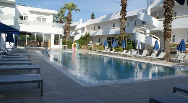 Holidays at Paleos Apartments in Ialissos, Rhodes
