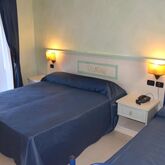Kalos Hotel Picture 10