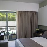 Angela Hotel Downtown Rooms Picture 4
