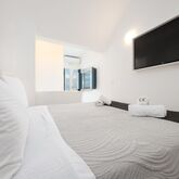 Balcony Apartments Picture 5