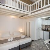 Madres Hotel Picture 5
