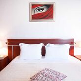 Tomato Hotel Picture 5