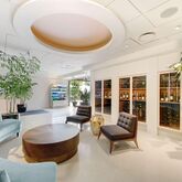 Beverly Hilton Hotel Picture 3