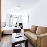 Toboso Apar-Turis Apartments Picture 17