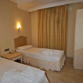 Club Dena Apartments Picture 16