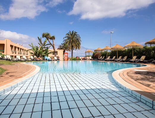 Holidays at Dom Pedro Garajau Aparthotel in Canico, Madeira