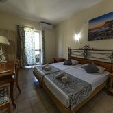 Qawra Point Holiday Complex Picture 2