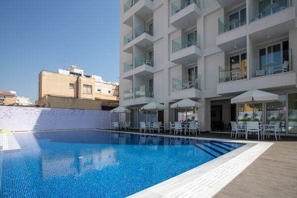 Holidays at Larco Hotel in Larnaca, Cyprus