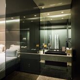 Vine Hotel Picture 17