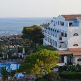 Kalos Hotel Picture 2
