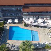 Tropical Studio Apartments Picture 11