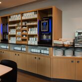 Holiday Inn Express Lisbon Airport Picture 11