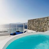 Kouros Hotel and Suites Picture 3