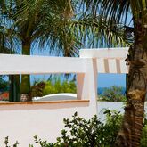 Esquinzo Apartments Picture 6