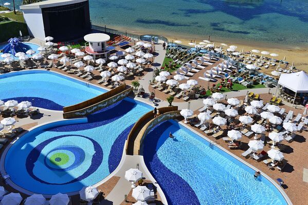 Holidays at Azura Deluxe Resort And Spa Hotel in Avsallar, Antalya Region