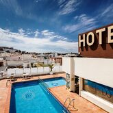 Royal Plaza Hotel Picture 2