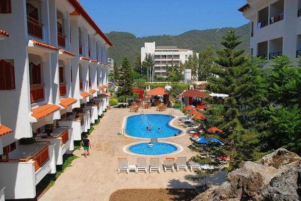 Holidays at Melita Apartments in Icmeler, Dalaman Region