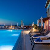 Sea View Village Apartments Picture 5