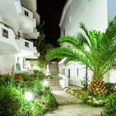 Dolphin Beach Hotel Picture 5