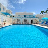 Holidays at Sunny Hill Hotel Apartments in Chloraka, Cyprus