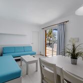 Roc Lago Park Apartments Picture 15