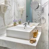 Alexia Premier City Hotel Picture 7