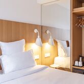 9Hotel Republique Picture 4