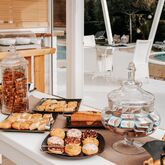 Mr&Mrs White Corfu Picture 16