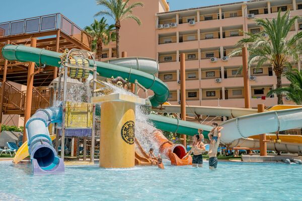 Holidays at Magic Tropical Splash in Cala Finestrat, Benidorm