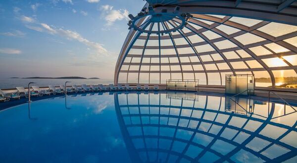 Holidays at Zora Hotel in Primosten, Croatia