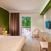 Alexandra Beach Hotel Picture 11