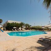 Leonidas Hotel and Studios Picture 2