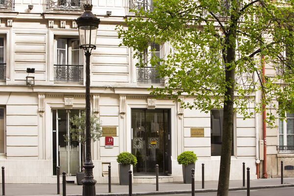Holidays at Maxim Quartier Latin Hotel in Latin Quarter & St Germain (Arr 5 & 6), Paris