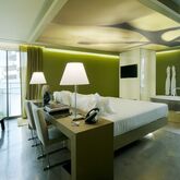 Vine Hotel Picture 11