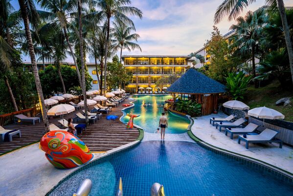 Holidays at Peach Hill Hotel And Resort in Phuket Kata Beach, Phuket