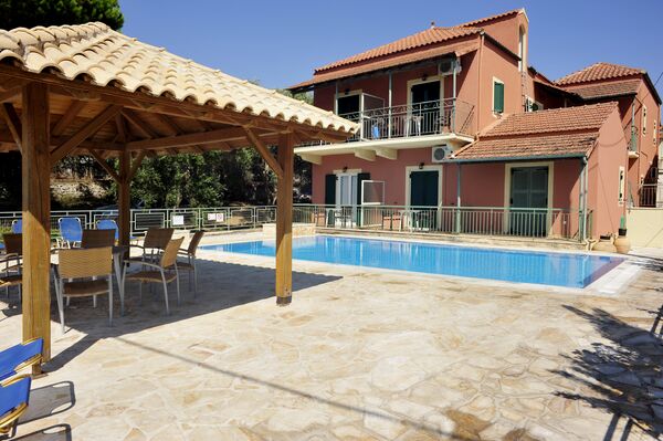 Holidays at Marika Apartments Corfu in Kassiopi, Corfu