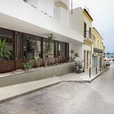 Holidays at Globo Hotel in Portimao, Algarve