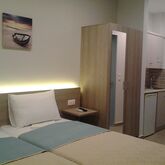 Lola Apartments Picture 17