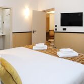 Five Hotel Picture 17