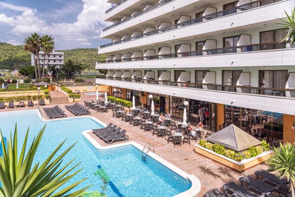 Holidays at Tropic Park Hotel in Malgrat de Mar, Costa Brava