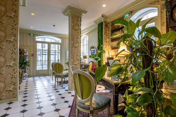 Holidays at Romance Malesherbes Hotel in Arc De Triomphe & Pte Maillot (Arr 17), Paris