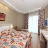 Riviera Hotel Picture 5