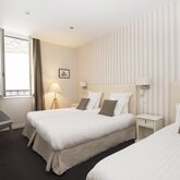 Holidays at Batignolles Hotel in Arc De Triomphe & Pte Maillot (Arr 17), Paris