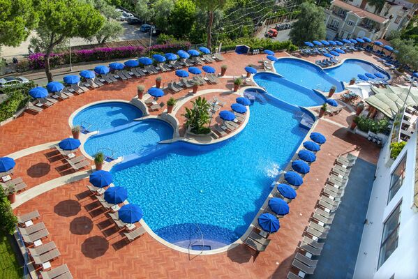 Holidays at Hilton Sorrento Palace Hotel in Sorrento, Neapolitan Riviera