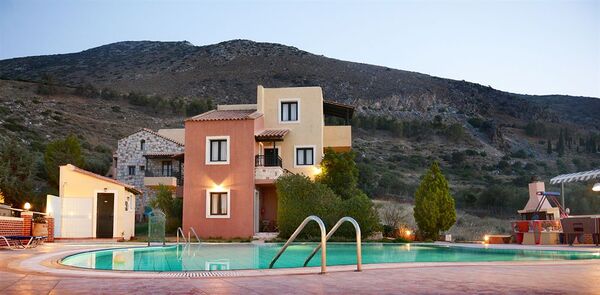 Holidays at Petra Village Apartments in Koutouloufari, Hersonissos