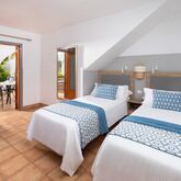 Sol Barbacan ApartHotel Picture 4
