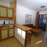 Carlota Apartments Picture 11