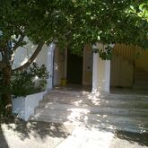 Beachfront Salvanos Apartments Picture 2